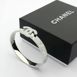 chanel bracelets s_1234720